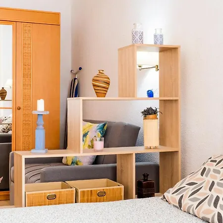 Live Palmeras Apartament *